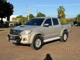 Toyota Hilux SW4