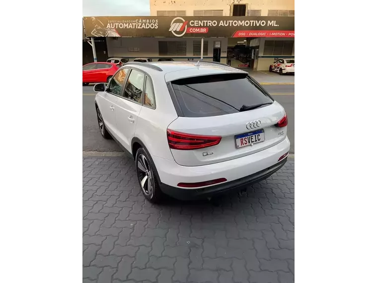 Audi Q3 Branco 9