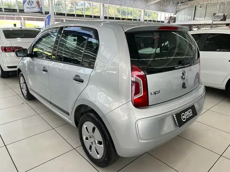 Volkswagen UP Prata 6