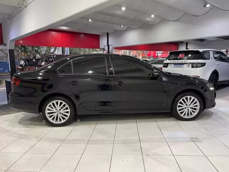 Volkswagen Jetta Preto 5