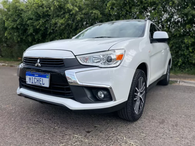 Mitsubishi ASX Branco 1