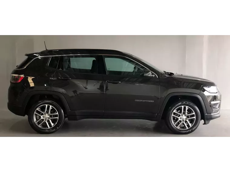 Jeep Compass Verde 3