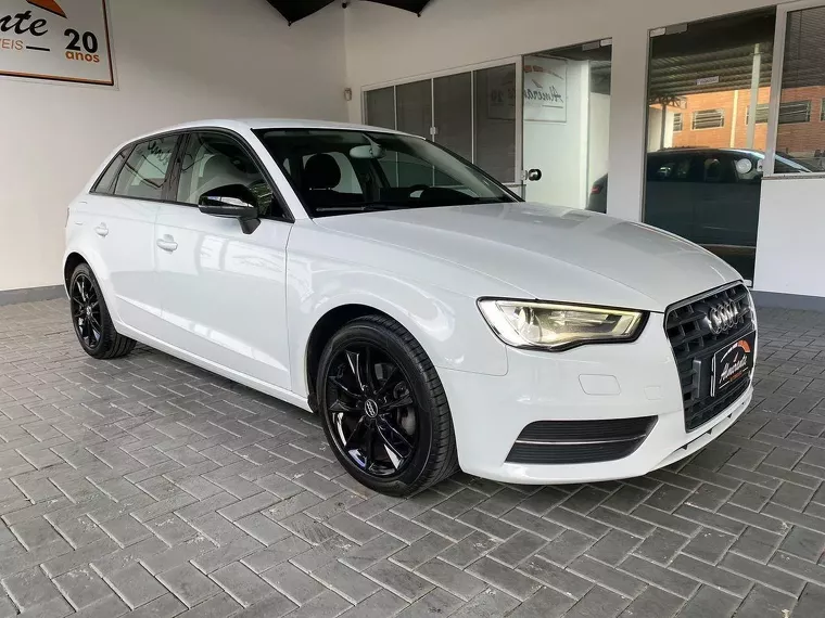 Audi A3 Branco 3