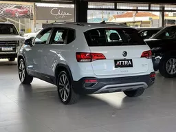 Volkswagen Taos