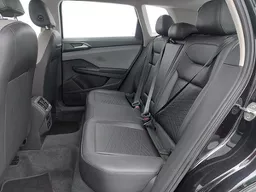 Volkswagen Taos