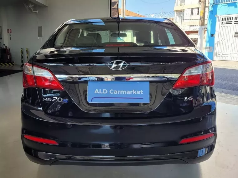 Hyundai HB20S Preto 15