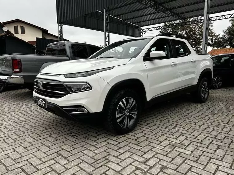 Fiat Toro Branco 2