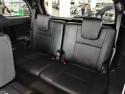 Toyota Hilux SW4
