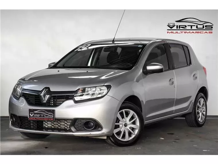 Renault Sandero Prata 1