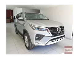 Toyota Hilux SW4