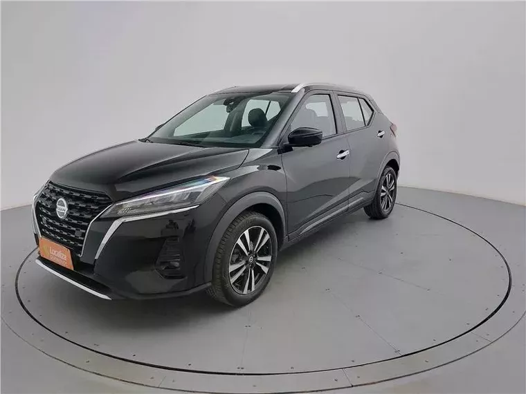 Nissan Kicks Preto 12