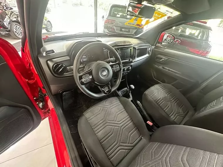 Fiat Strada Vermelho 1