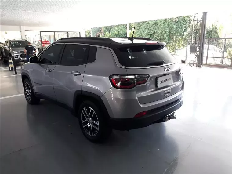 Jeep Compass Prata 10