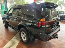 Mitsubishi Pajero Sport
