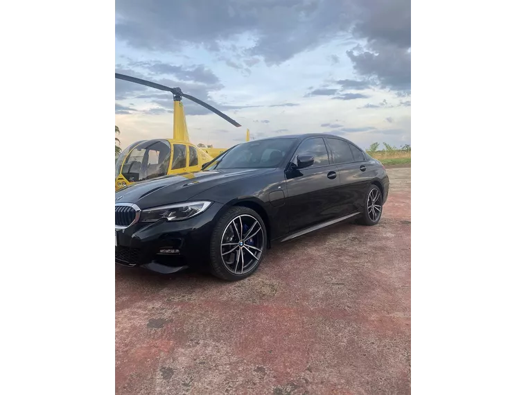 BMW 330e Preto 5