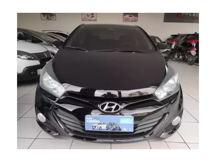 Hyundai HB20S Preto 1