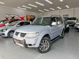 Mitsubishi Pajero TR4