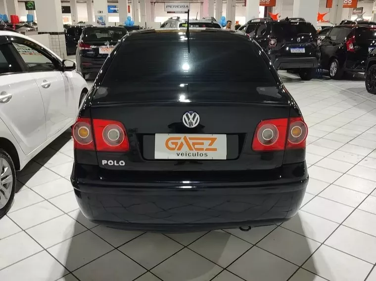 Volkswagen Polo Sedan Preto 2