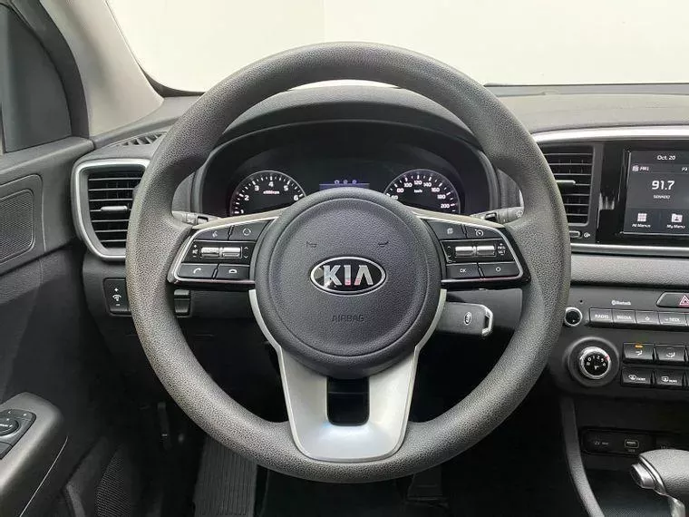 KIA Sportage Preto 16