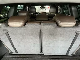 Jeep Commander