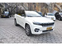 Jeep Commander