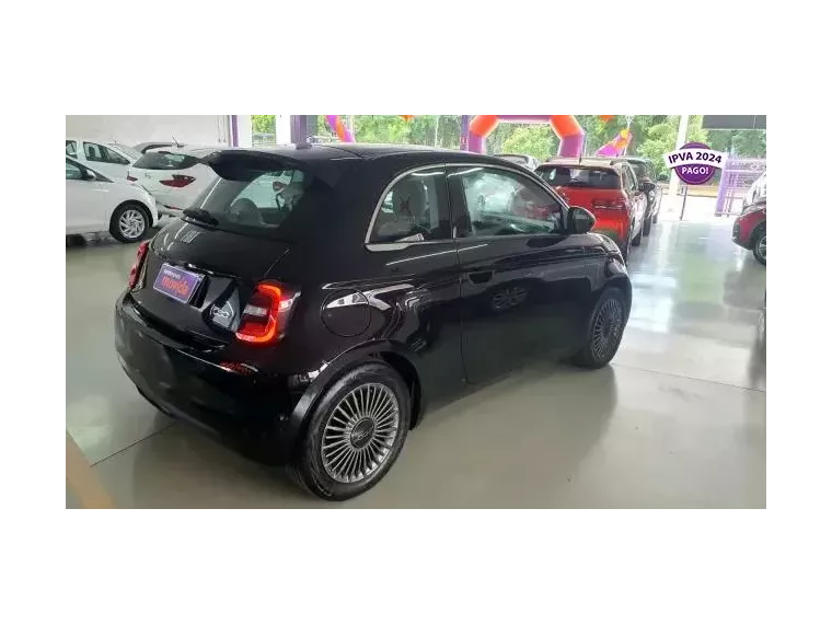 Fiat 500 Preto 6