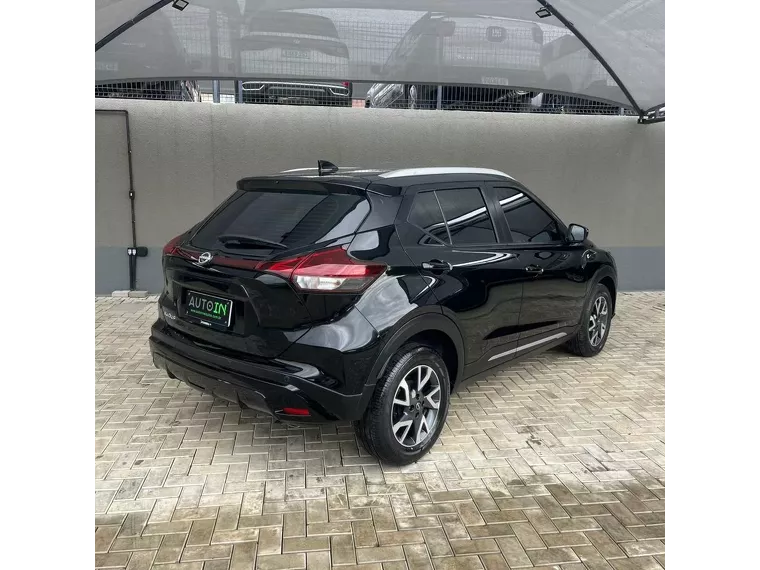 Nissan Kicks Preto 6