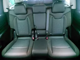 Jeep Commander