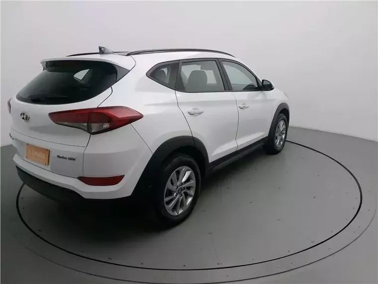 Hyundai Tucson Branco 14