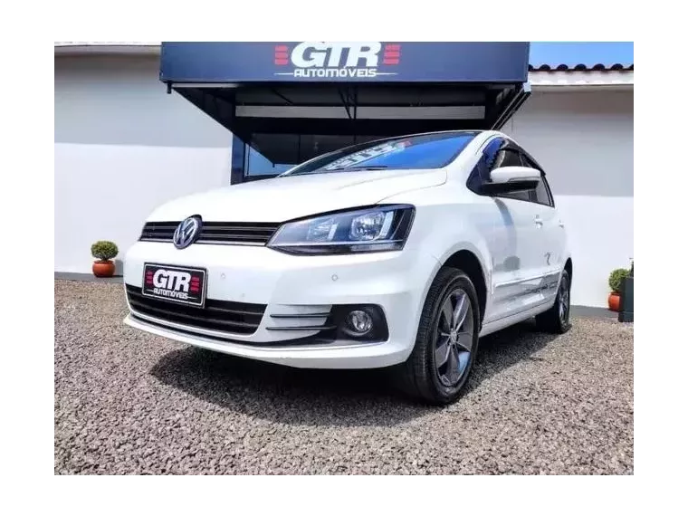 Volkswagen Fox Branco 6