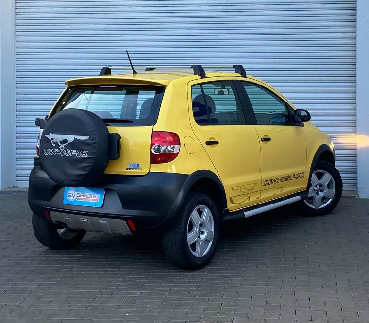 Volkswagen Crossfox Amarelo 1