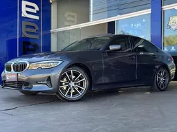 BMW 320i