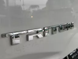 Mitsubishi Triton