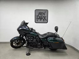 Street Glide