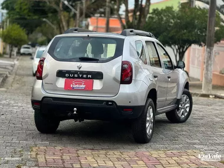 Renault Duster Prata 7