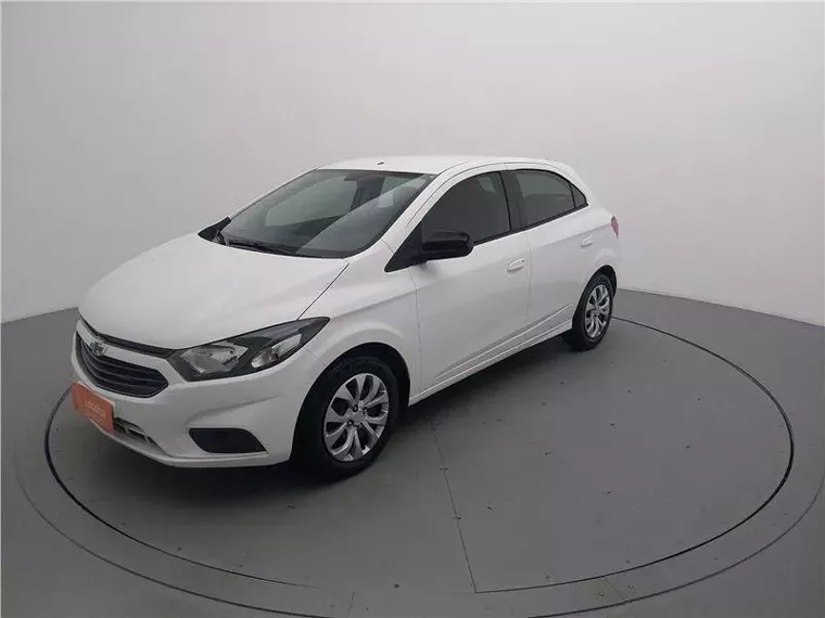 Chevrolet Onix Branco 13