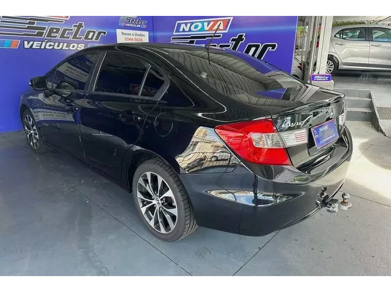 Honda Civic Preto 10