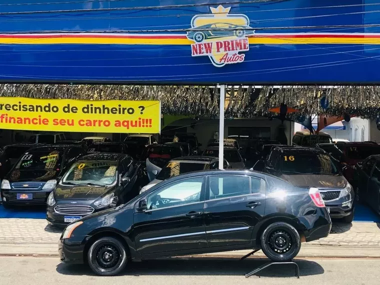 Nissan Sentra Preto 8