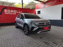 Volkswagen Taos