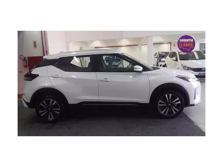 Nissan Kicks Branco 4