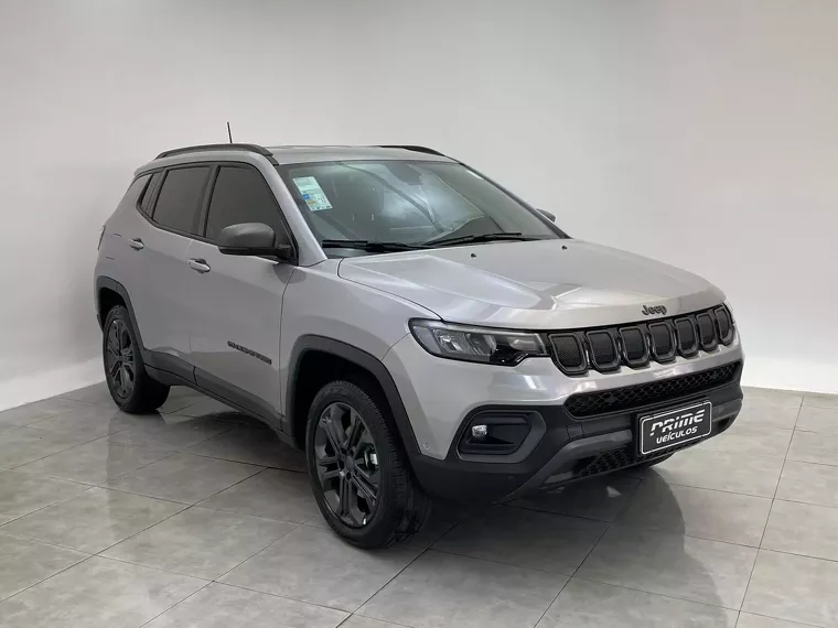 Jeep Compass Prata 11