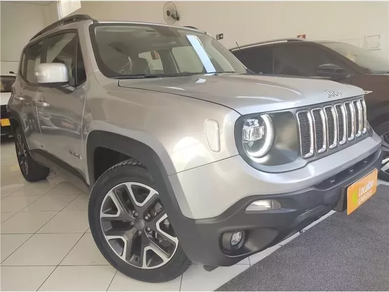 Jeep Renegade Prata 13