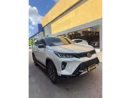 Toyota Hilux SW4