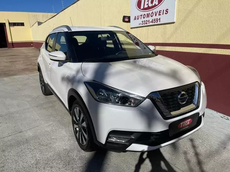 Nissan Kicks Branco 10