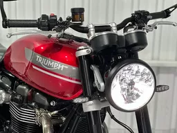 Triumph Speed Twin