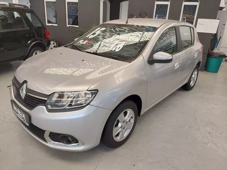 Renault Sandero Prata 4