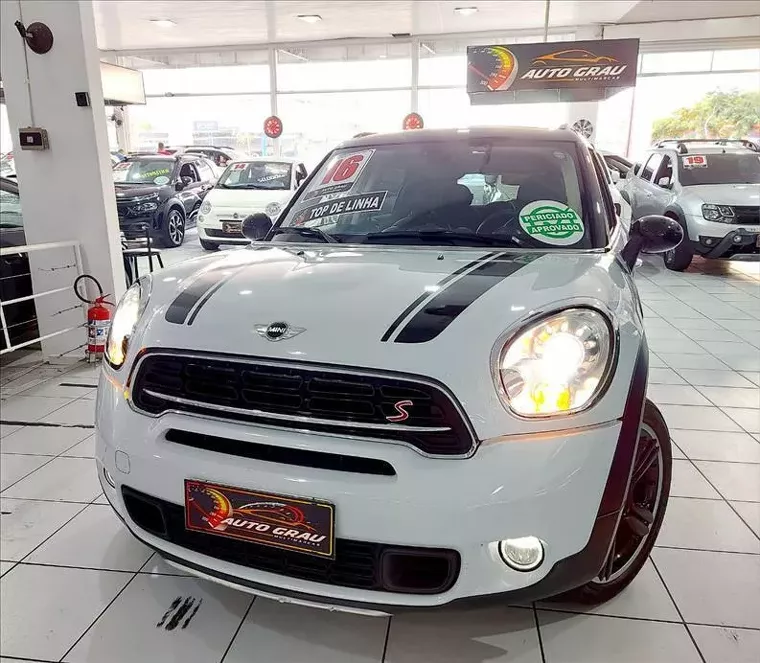 Mini Countryman Branco 1