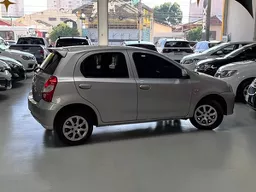 Toyota Etios