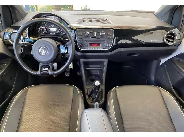 Volkswagen UP Branco 10