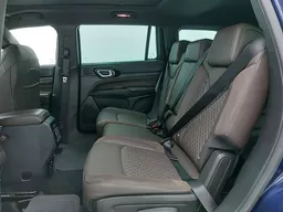 Jeep Commander